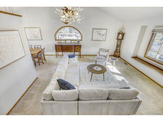 2912 Lake Park Way, Longmont, CO 80503