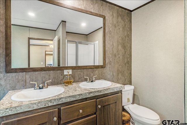 409 Willow, Wills Point, TX 75169