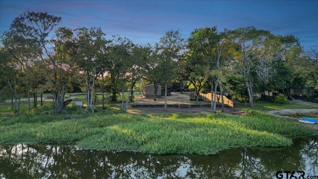 409 Willow, Wills Point, TX 75169