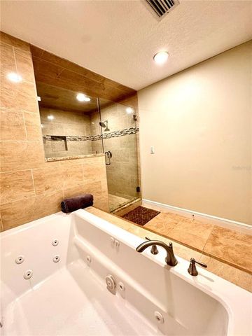 1948 BELLEAIR ROAD, Clearwater, FL 33764