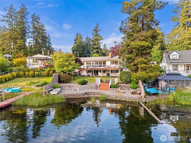 30415 28th Avenue S, Federal Way, WA 98003