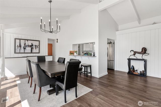 30415 28th Avenue S, Federal Way, WA 98003