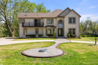 3129 Bendelow Road, Rochester Hills, MI 48307