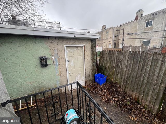 6319 DICKENS AVE, Philadelphia, PA 19142