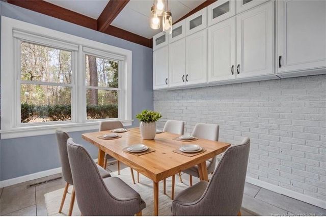 117 Lakeview Drive, Whispering Pines, NC 28327