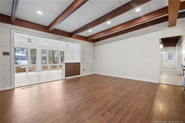 117 Lakeview Drive, Whispering Pines, NC 28327