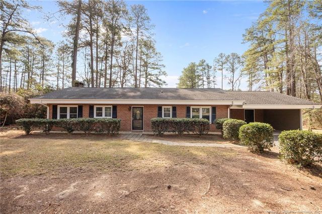 117 Lakeview Drive, Whispering Pines, NC 28327