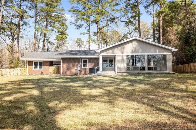 117 Lakeview Drive, Whispering Pines, NC 28327