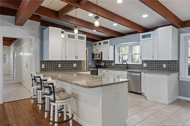 117 Lakeview Drive, Whispering Pines, NC 28327