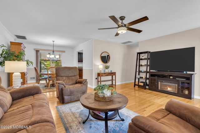 504 Ashwood Place, Lanoka Harbor, NJ 08734