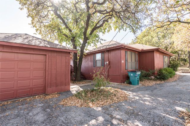 121 Fairway Drive, Nocona, TX 76255