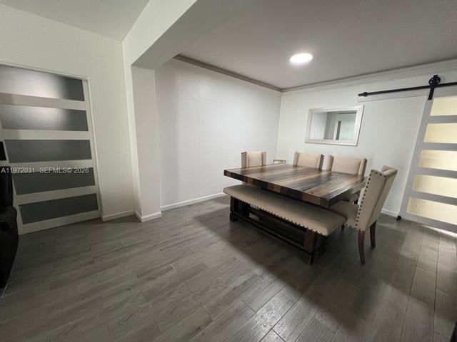 1430 NE 149th St A, Miami, FL 33161