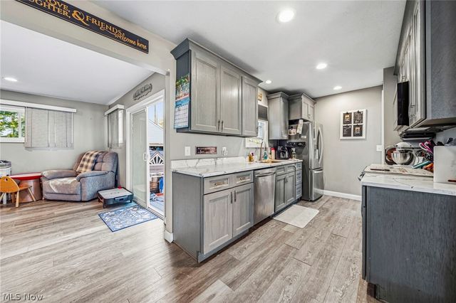 30018 Truman Avenue, Wickliffe, OH 44092