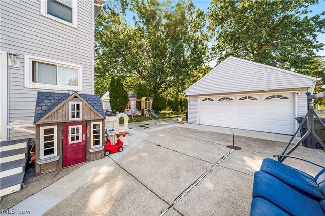 30018 Truman Avenue, Wickliffe, OH 44092