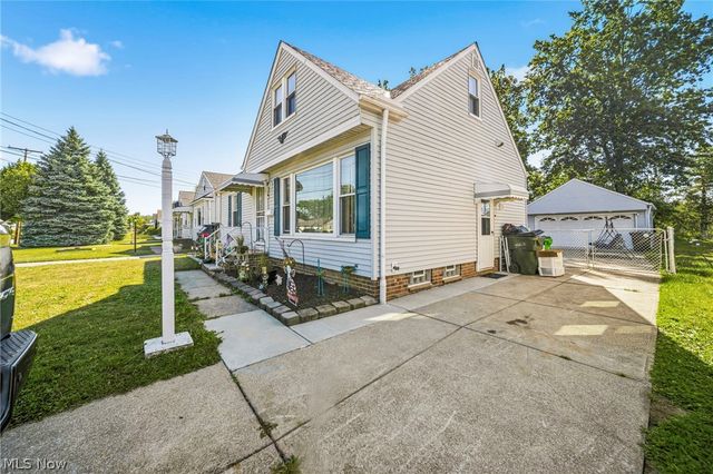 30018 Truman Avenue, Wickliffe, OH 44092