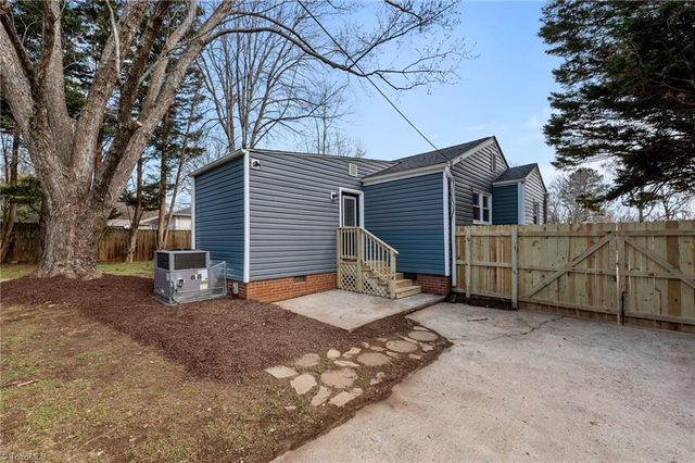 2518 Timber Lane, Greensboro, NC 27408