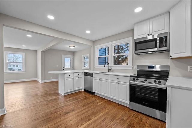 2518 Timber Lane, Greensboro, NC 27408