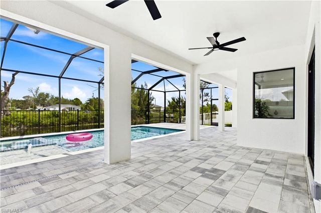 2251 SW 2nd TER, Cape Coral, FL 33991