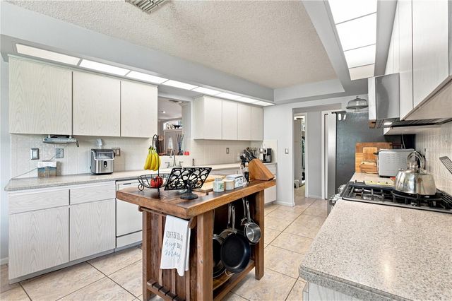 8171 CHAUCER DRIVE, Weeki Wachee, FL 34607