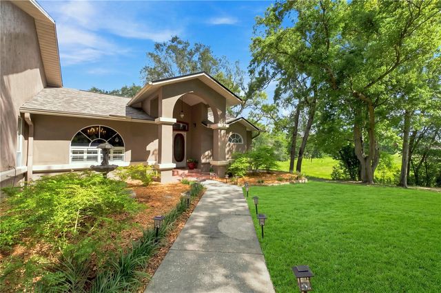 8171 CHAUCER DRIVE, Weeki Wachee, FL 34607