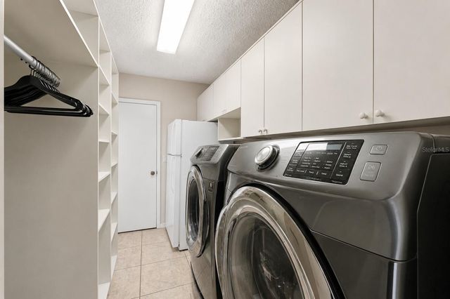 8171 CHAUCER DRIVE, Weeki Wachee, FL 34607