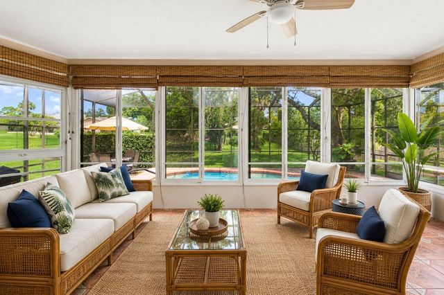 8171 CHAUCER DRIVE, Weeki Wachee, FL 34607