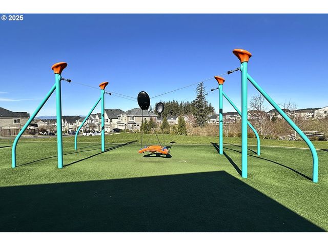 7789 Nw ELEANOR Ave, Portland, OR 97229