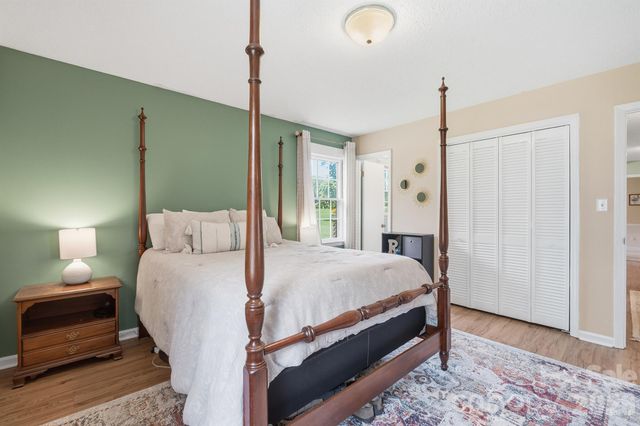 1204 Crowders Mountain Road, Bessemer City, NC 28016