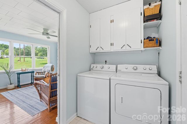 1204 Crowders Mountain Road, Bessemer City, NC 28016