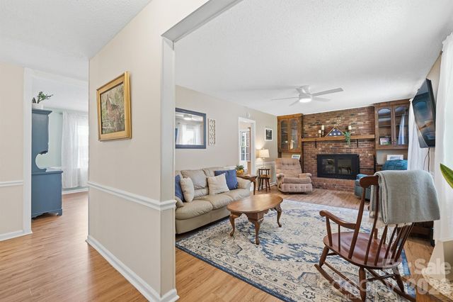1204 Crowders Mountain Road, Bessemer City, NC 28016