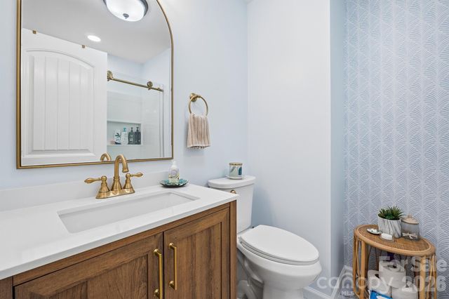 1204 Crowders Mountain Road, Bessemer City, NC 28016