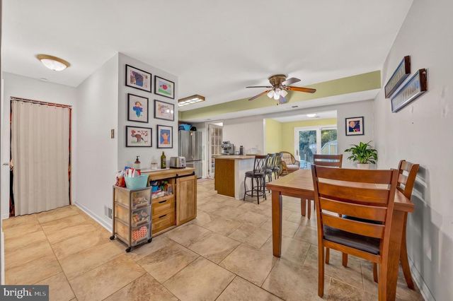 85 STONEGATE VLG, Quakertown, PA 18951