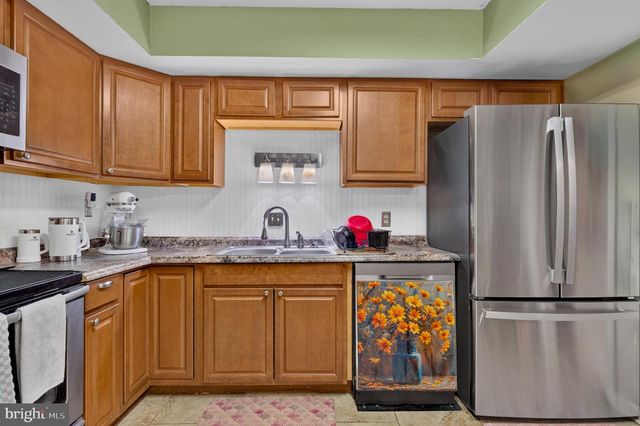 85 STONEGATE VLG, Quakertown, PA 18951
