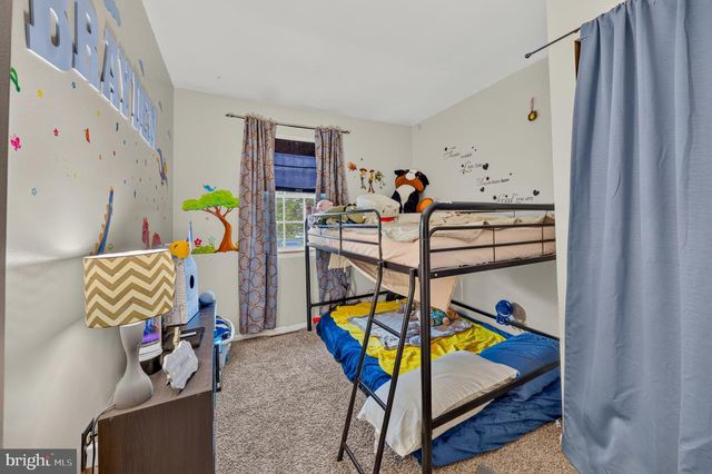 85 STONEGATE VLG, Quakertown, PA 18951