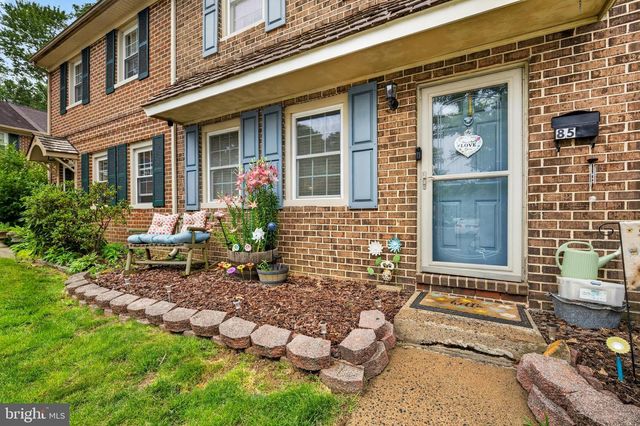85 STONEGATE VLG, Quakertown, PA 18951
