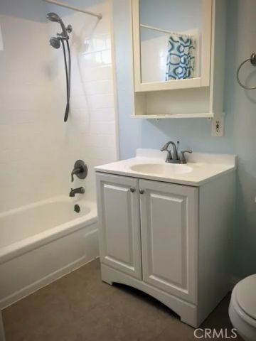 1043 Stanley Avenue, Long Beach, CA 90804