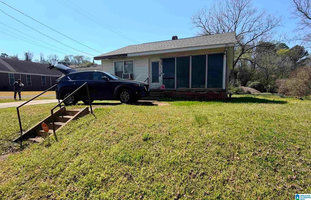 616 ROANOKE STREET, Birmingham, AL 35224