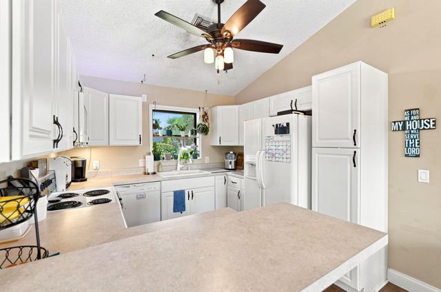 9179 Honeywell Road, Lake Worth, FL 33467