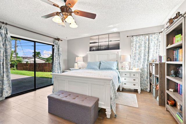 9179 Honeywell Road, Lake Worth, FL 33467