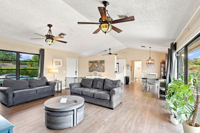 9179 Honeywell Road, Lake Worth, FL 33467