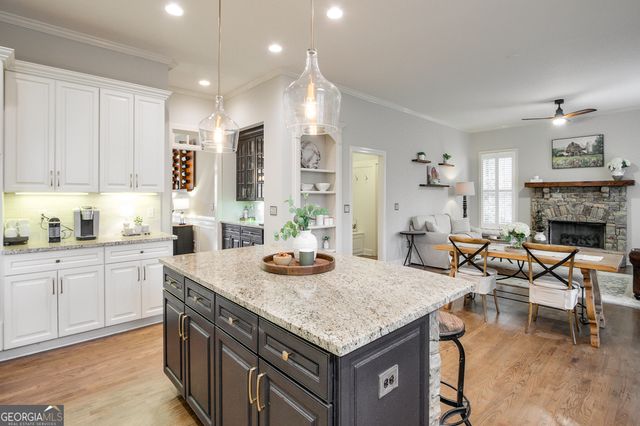 14724 Taylor Valley Way, Milton, GA 30004