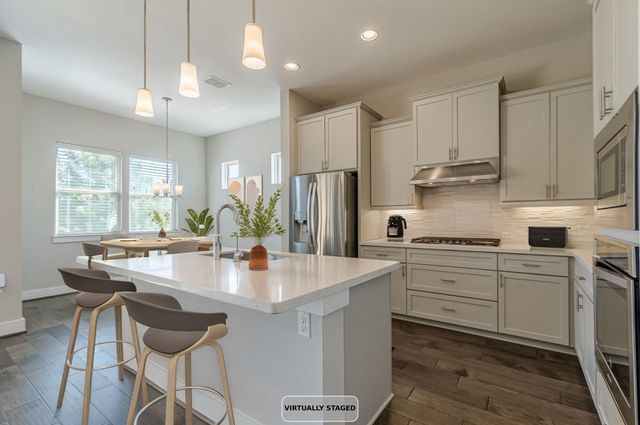 220 Jumping Laurel ST, San Marcos, TX 78666