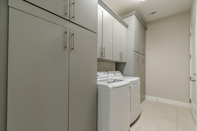 220 Jumping Laurel ST, San Marcos, TX 78666