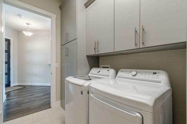 220 Jumping Laurel ST, San Marcos, TX 78666