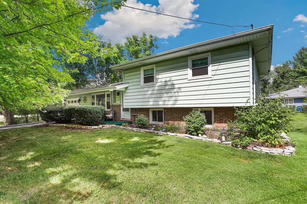 17558 Thorndale Court, Lockport, IL 60441