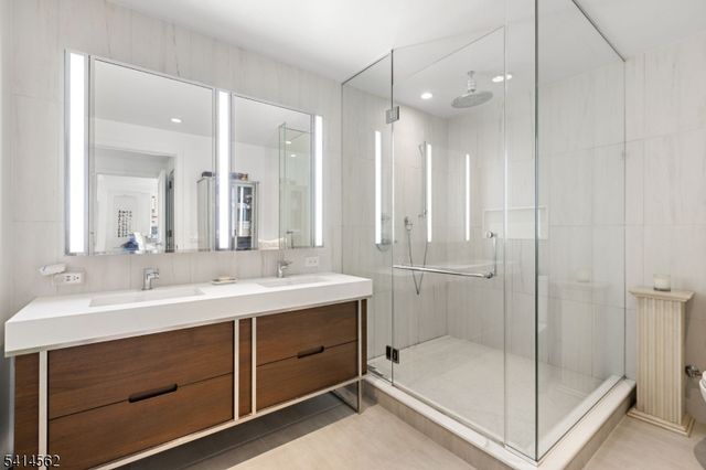 1000 Maxwell Ln 9C, Hoboken City, NJ 07030