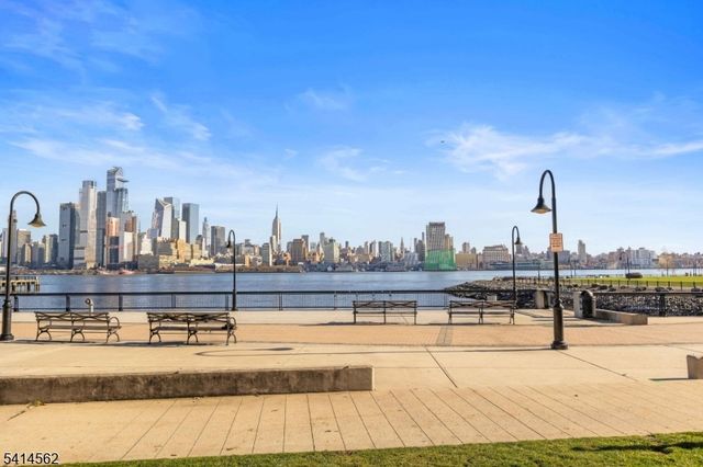 1000 Maxwell Ln 9C, Hoboken City, NJ 07030