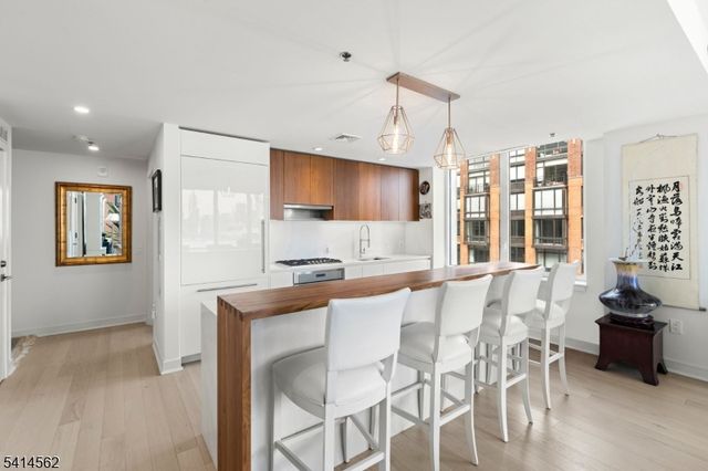 1000 Maxwell Ln 9C, Hoboken City, NJ 07030