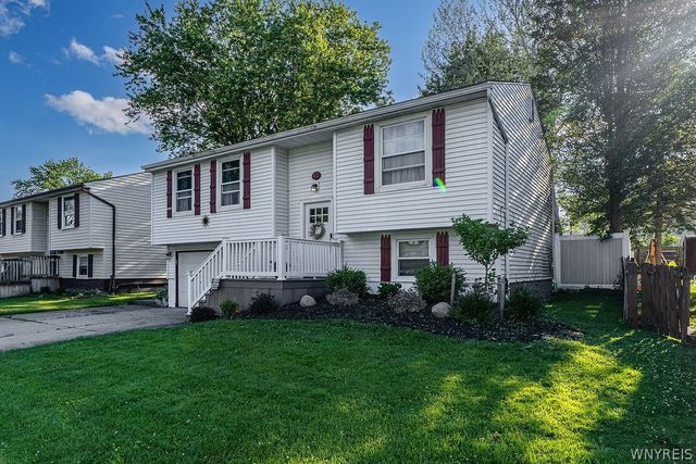 40 Benz Drive, Cheektowaga, NY 14043