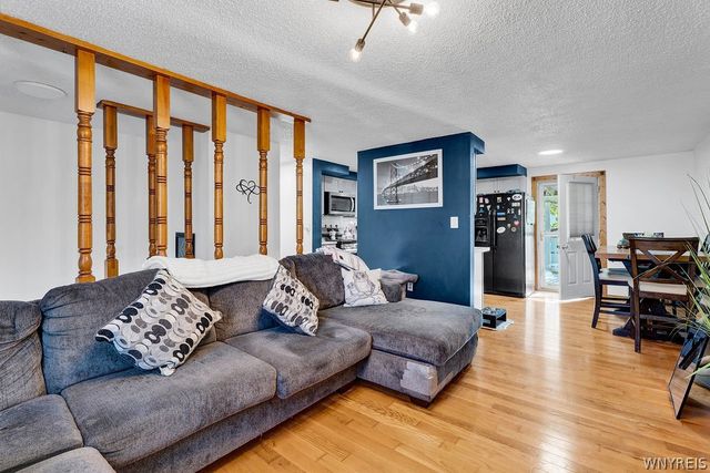 40 Benz Drive, Cheektowaga, NY 14043